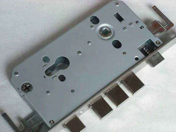 山海关24小时上门开锁公司