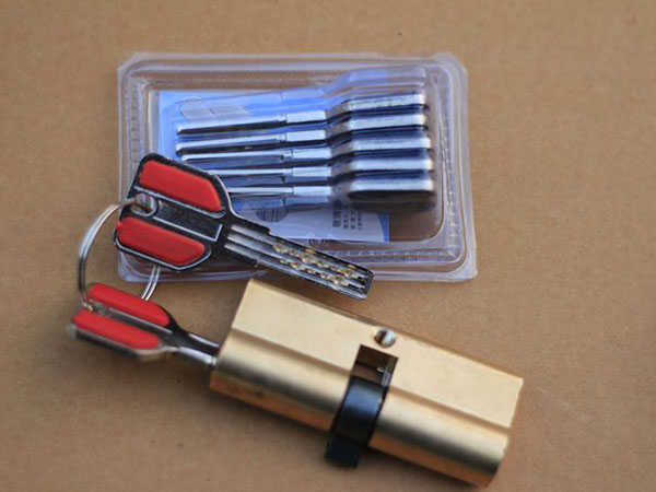 山海关24小时上门开锁公司